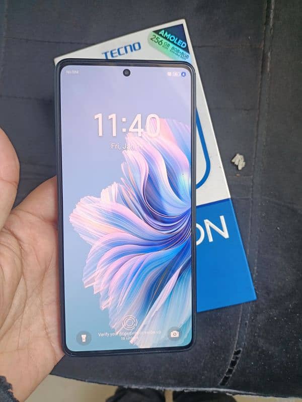 Tecno Camon 20  8 256 2