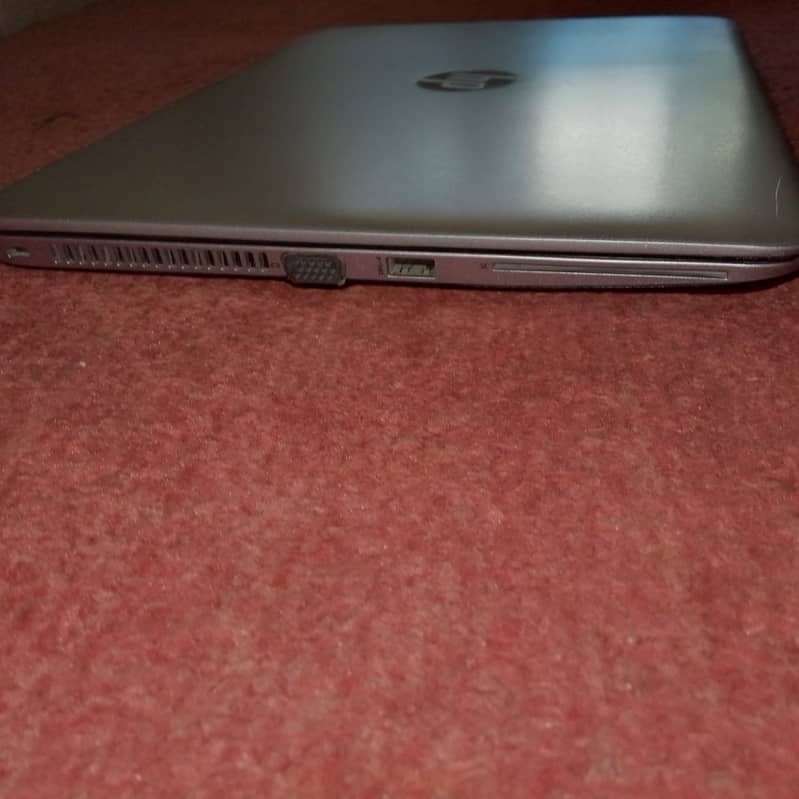 HP EliteBook 840 G3 – Touchscreen Laptop 5