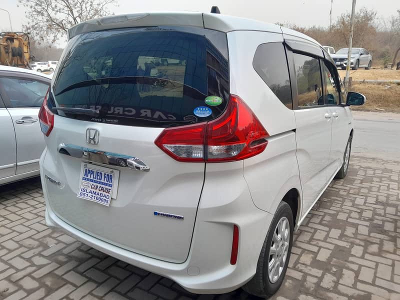 Honda Freed+ 1.5 hybrid 2019/2024 3