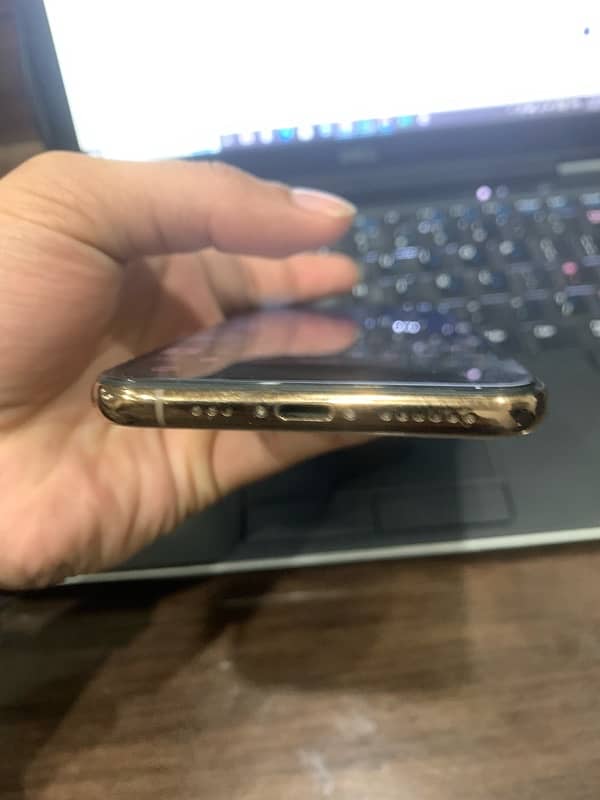 Iphone Xs pta 3