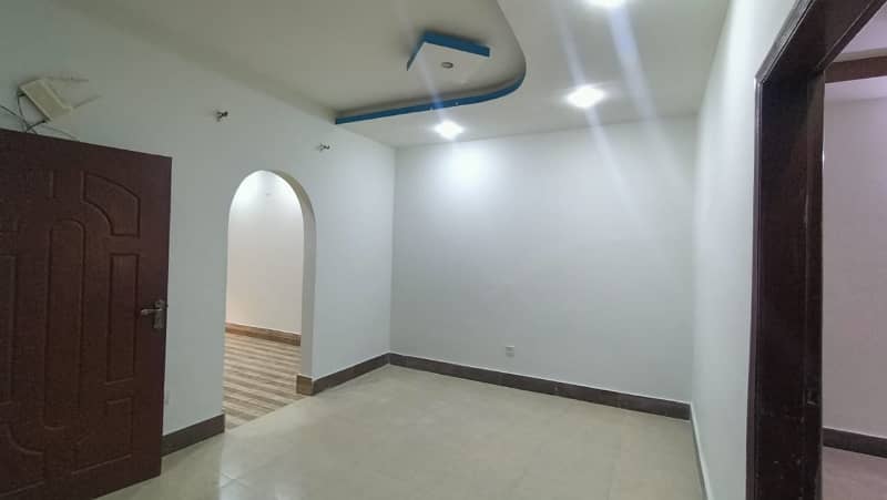 Looking For A Prime Location House In Gulistan-e-Jauhar - Block 12 13