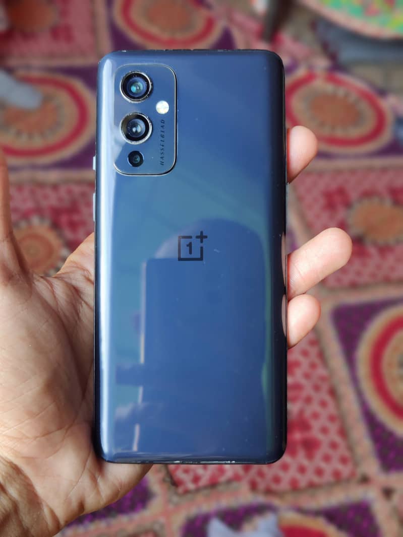 OnePlus 9 8/128 0