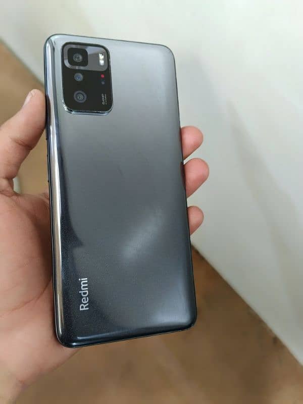 Redmi poco X3 GT 8/256 0