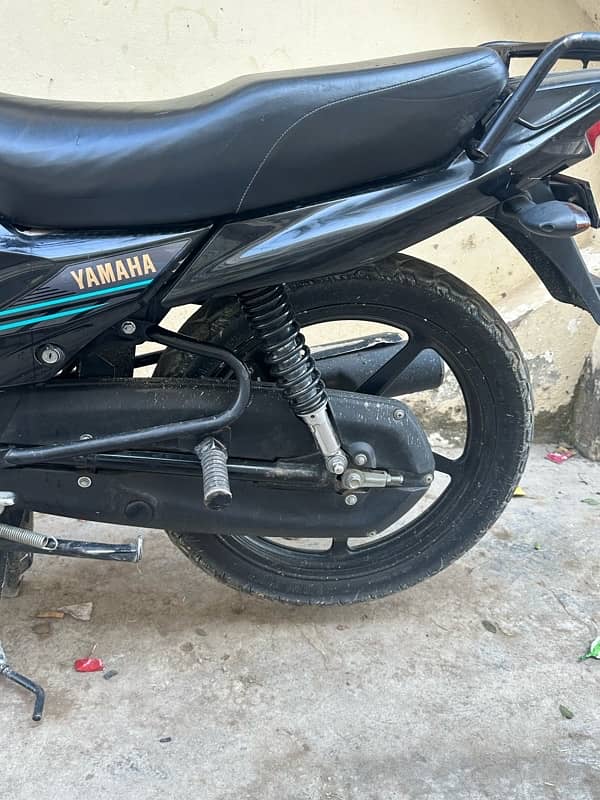 YAMAHA YB - 125Z - DX | Model 2023 | Urgent Sale 4