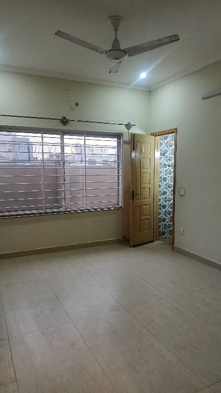 G 14 3 size 40x80 Brand new ground portion for Rent beautiful location 7