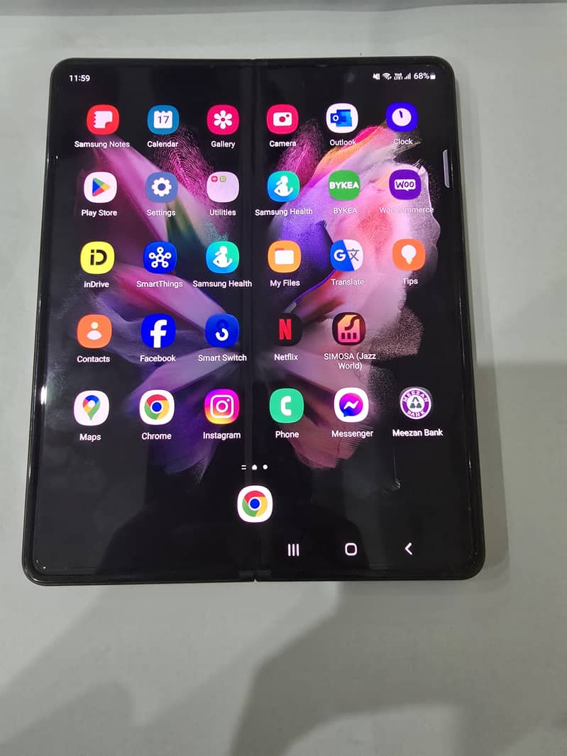 Samsung galaxy  Z Fold 3 PTA 1