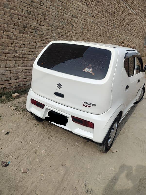 Suzuki Alto 2022 4