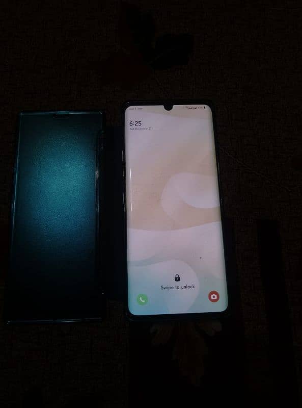 lg velvet for sale 0