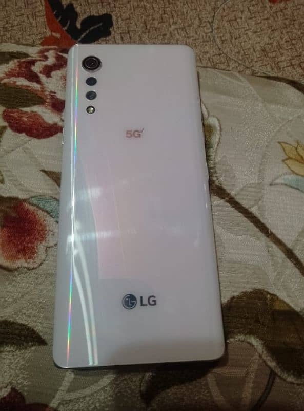 lg velvet for sale 1