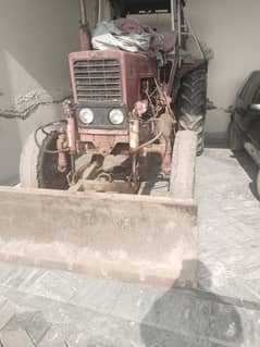 Roosi tractor