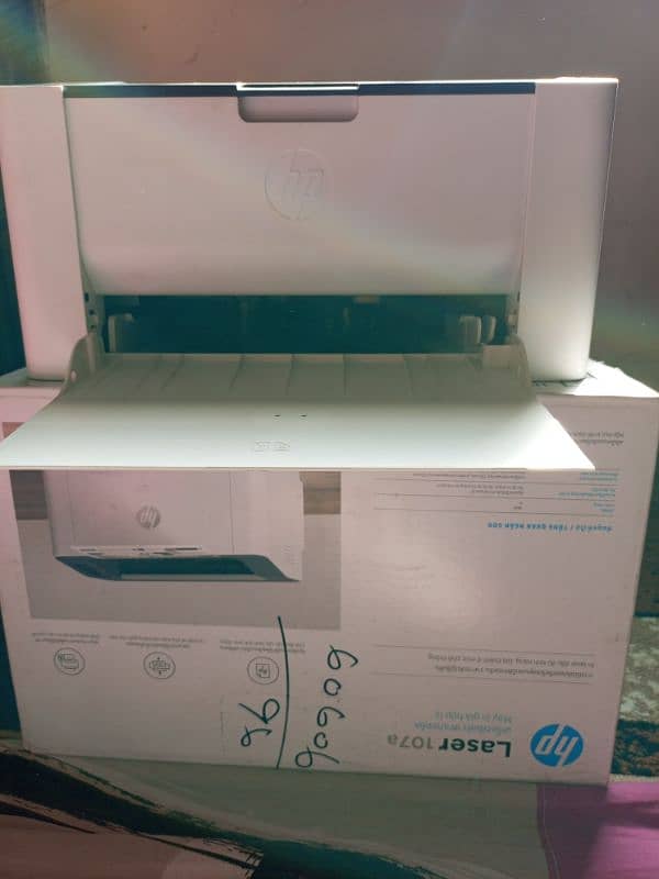 Hp laser 107a 1