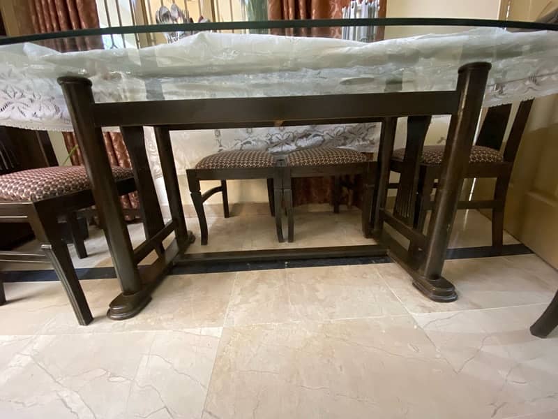 6 chairs dining table with glass top 4