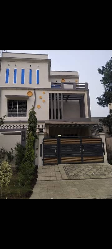 7 Marla Triple Storey Beautiful House For Sale 0