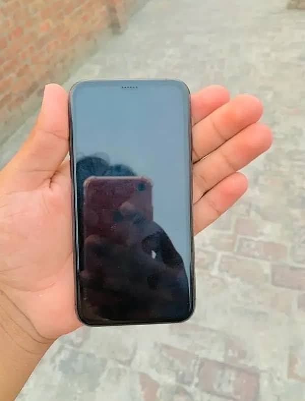 iPhone11 Pro Good condition 5