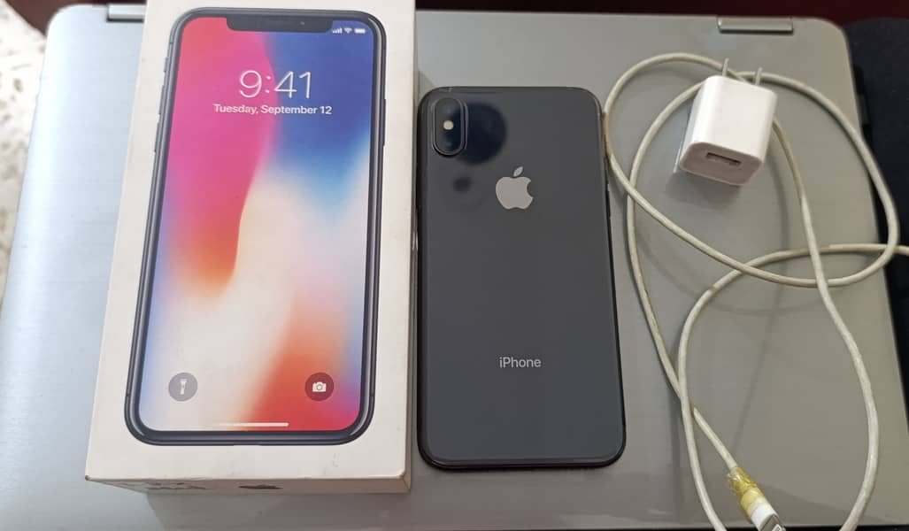 Apple iPhone X 64 gb Non Pta With Box 0