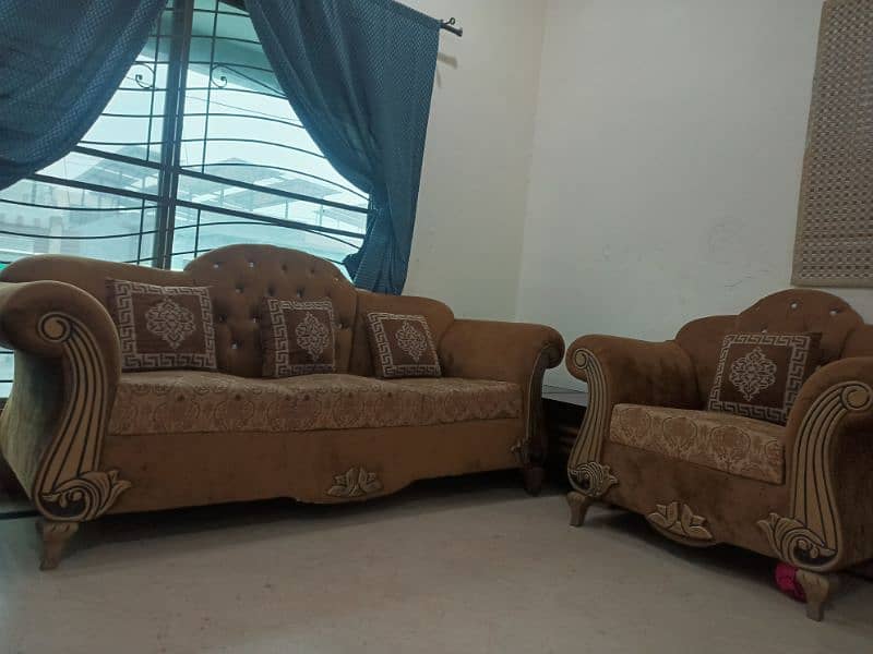 Sofa set 6 seater 1