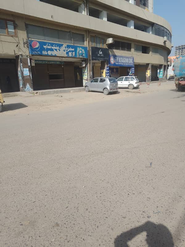 North Nazimabad block B Main road facing commercial space for rent 0