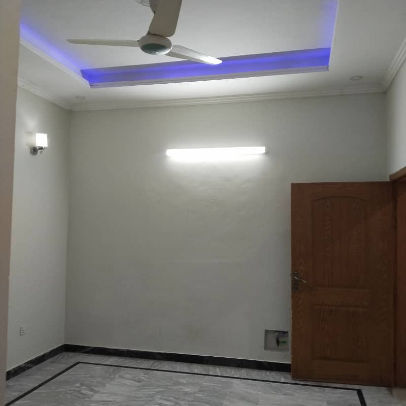 30x60 Ground Portion for rent in G-15 Islamabad 6