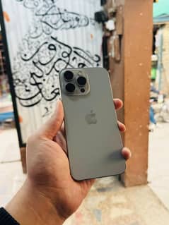 iphone 15 Pro Max Natural Titanium Waterpack