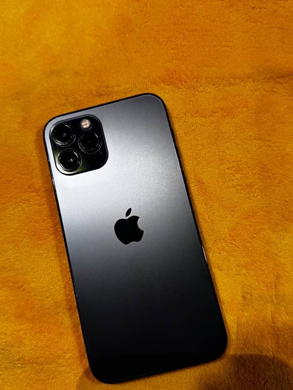 iPhone 12 Pro 1