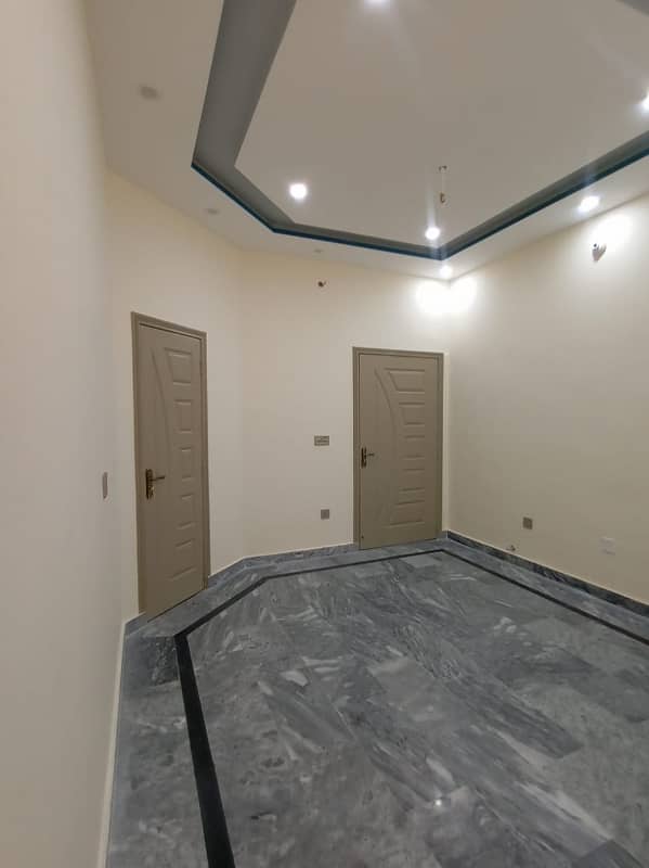 brand New luxury poriton Available for rent near jail road 13