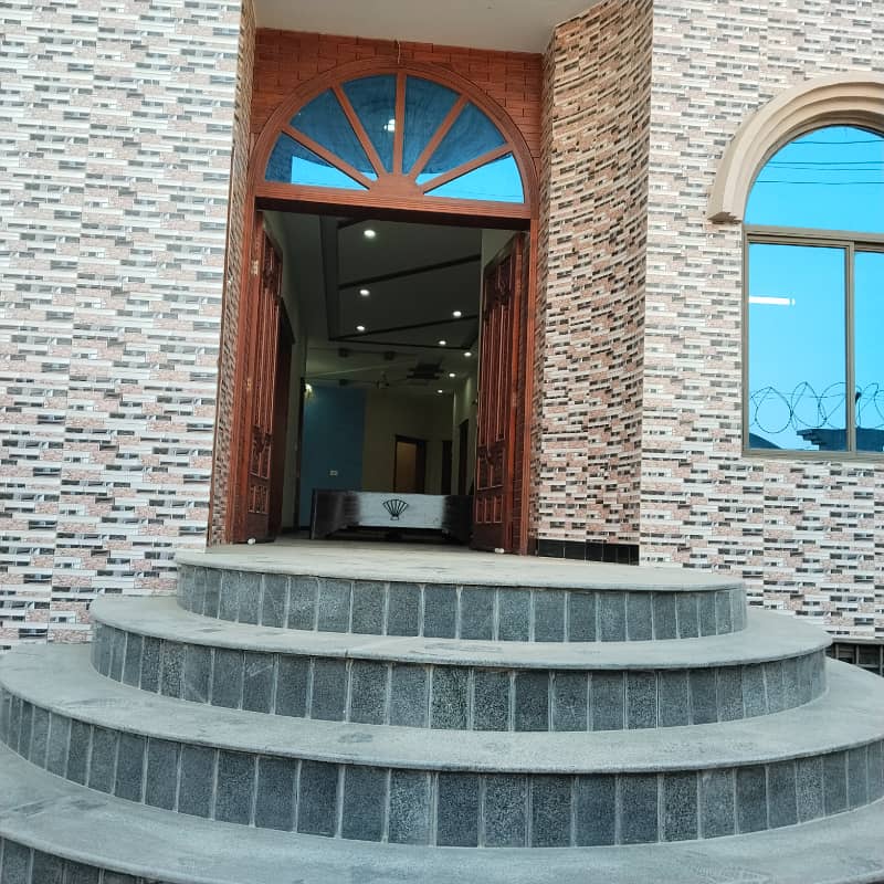 60x90 triple story House for sale in G-15 Islamabad 2