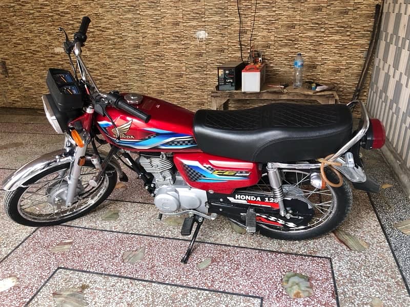 Honda cg 125 2024 All punjab registered 1