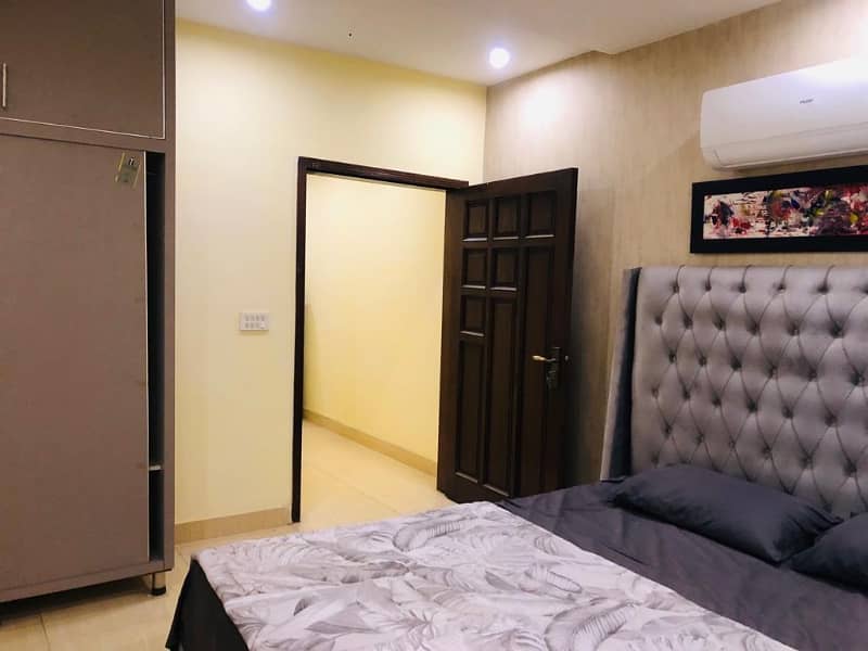 2 BED ROOM APARTMENT FULLY FURNISHED FOR RENT IN BAHRIA TOWN LAHORE 3