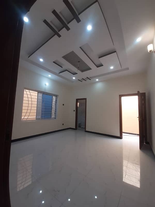 10 Marla Brand New Single Storey House For Sale 15