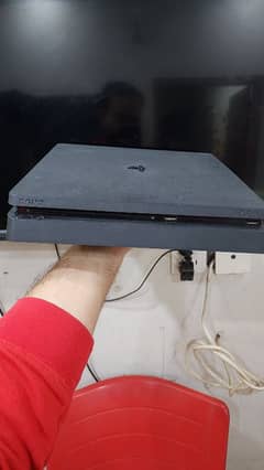 I'm selling Ps4