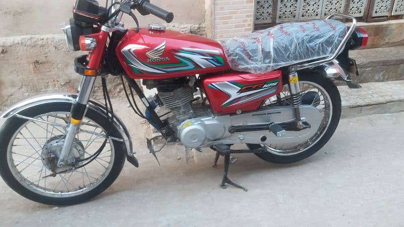 HONDA125 model 2021 HYDERABAD number ha urgent sell no SMS only phone 0