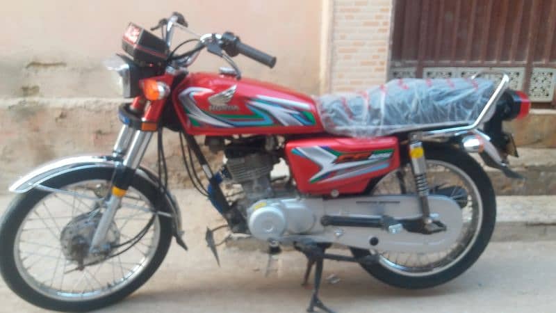 HONDA125 model 2021 HYDERABAD number ha urgent sell no SMS only phone 2