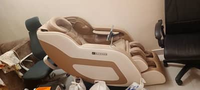 JC BUCKMAN MASSAGE CHAIR