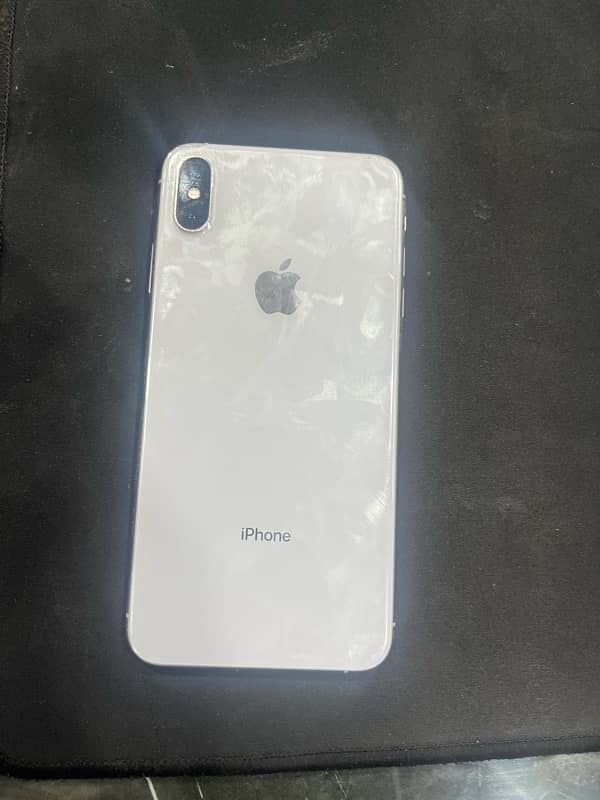 iPhone xsmax 64Gb pta approved 5