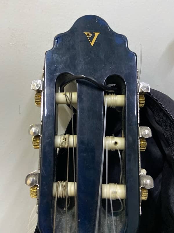 Valencia guitar 6