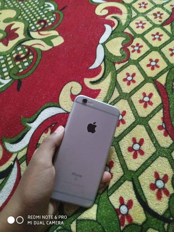 over pwered iphone 6s for sell 32gb in very low price 5