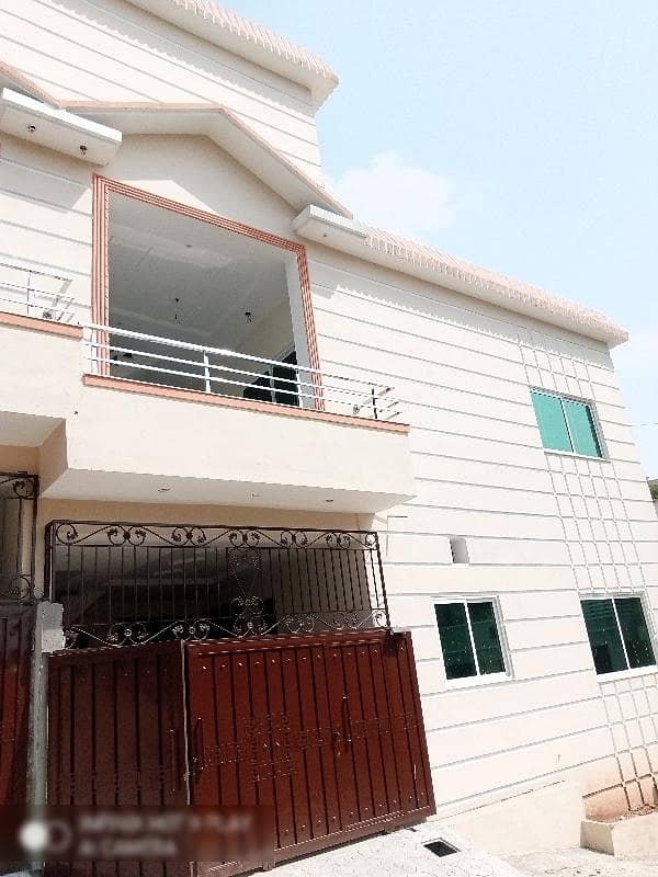 4.5 Marla Double Unit House For Sale 0