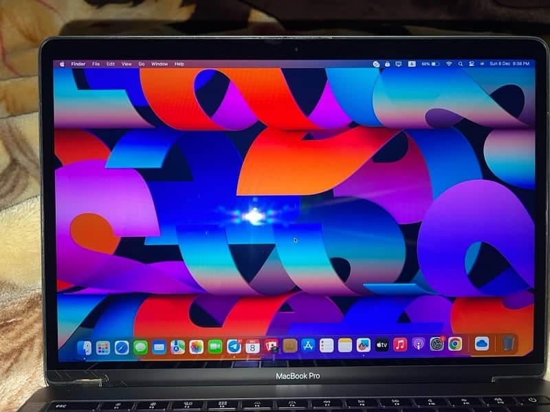 Macbook pro 2017 13,inch 3