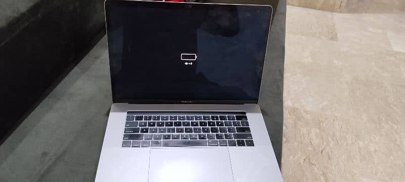 MacBook Pro 2019 1