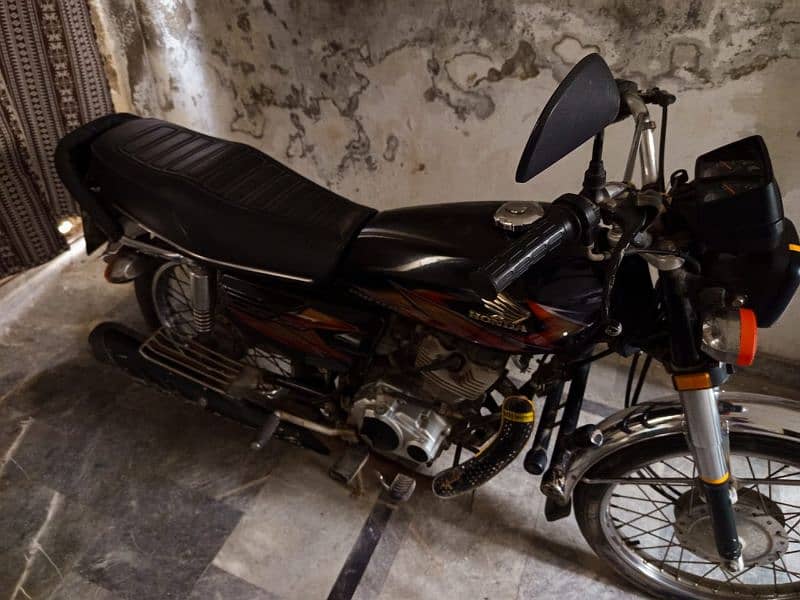 Honda CG 125 | Urgent Sale 3