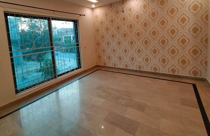 5 Marla House In Bahria Town - Sector C Is Available For sale 7