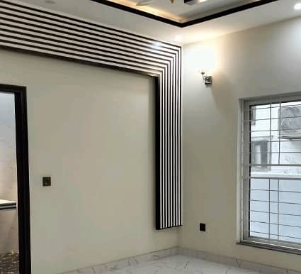 House For sale In Bahria Town - Sector C 7