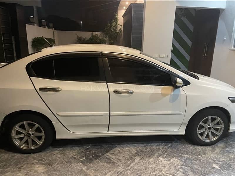 Honda City IVTEC 2017 4