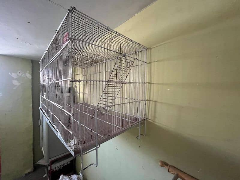 Two portion parrot cage 1