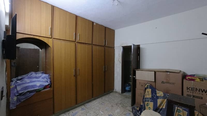 1250 Sq Feet Flat Available For Sale Gulshan E Iqbal Block 5 21