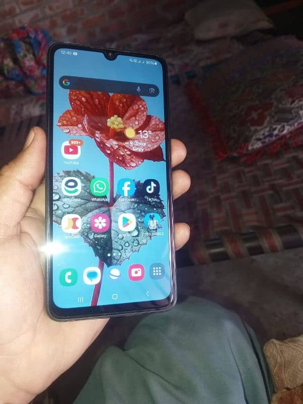 samsung a05 6/128 GB 9