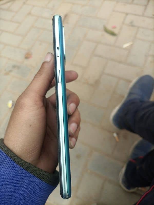 One plus 8t 1