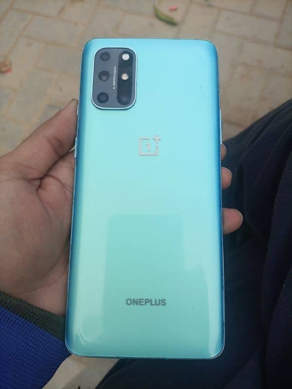 One plus 8t 4