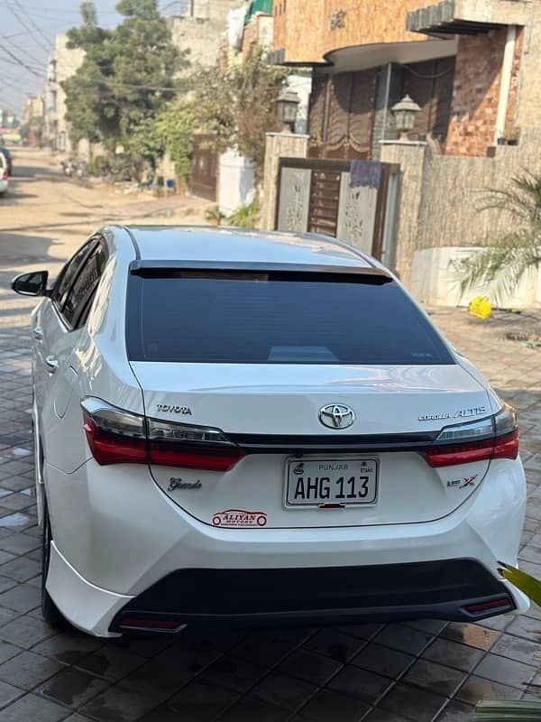 Toyota Altis Grande 2021 4