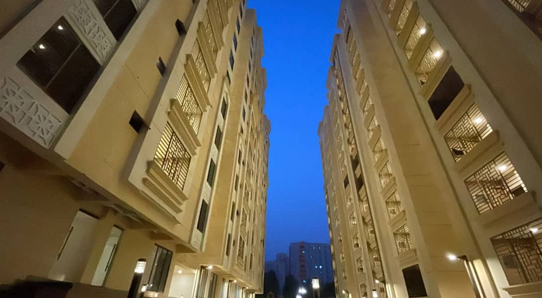 Brand New Flat for Sale in Chapal Courtyard 2,Prime Location,Scheme 33 3